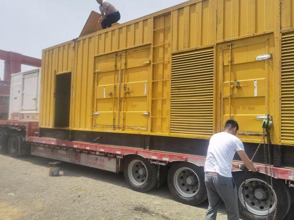 同江除了负载情况和发动机维护,还有哪些因素会影响 200kw 柴油发电机的油耗?
