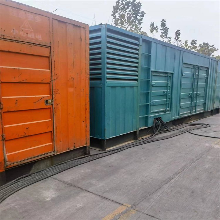 同江如何选择适合 600kW 柴油发电机组的热继电器？
